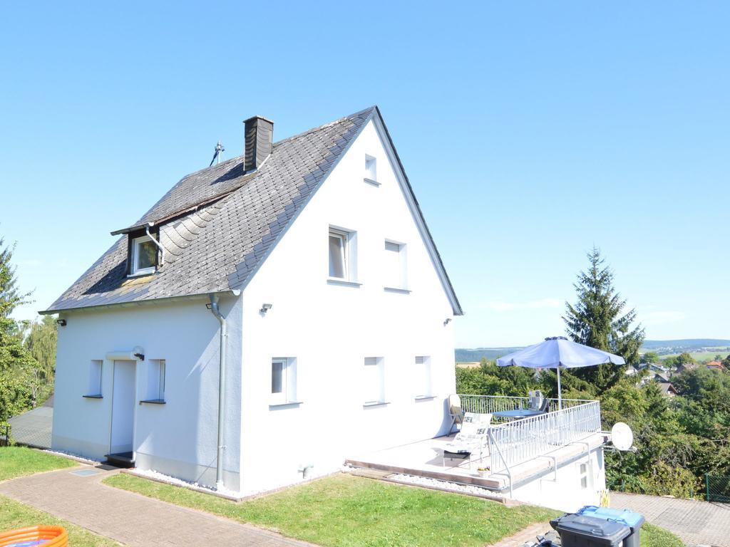 Peaceful Holiday Home In Rascheid Near Forest Geisfeld  Exterior photo